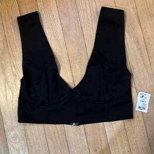 BNWT Akira Arlo bralette top. Women medium.